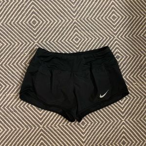 black dri-fit nike shorts